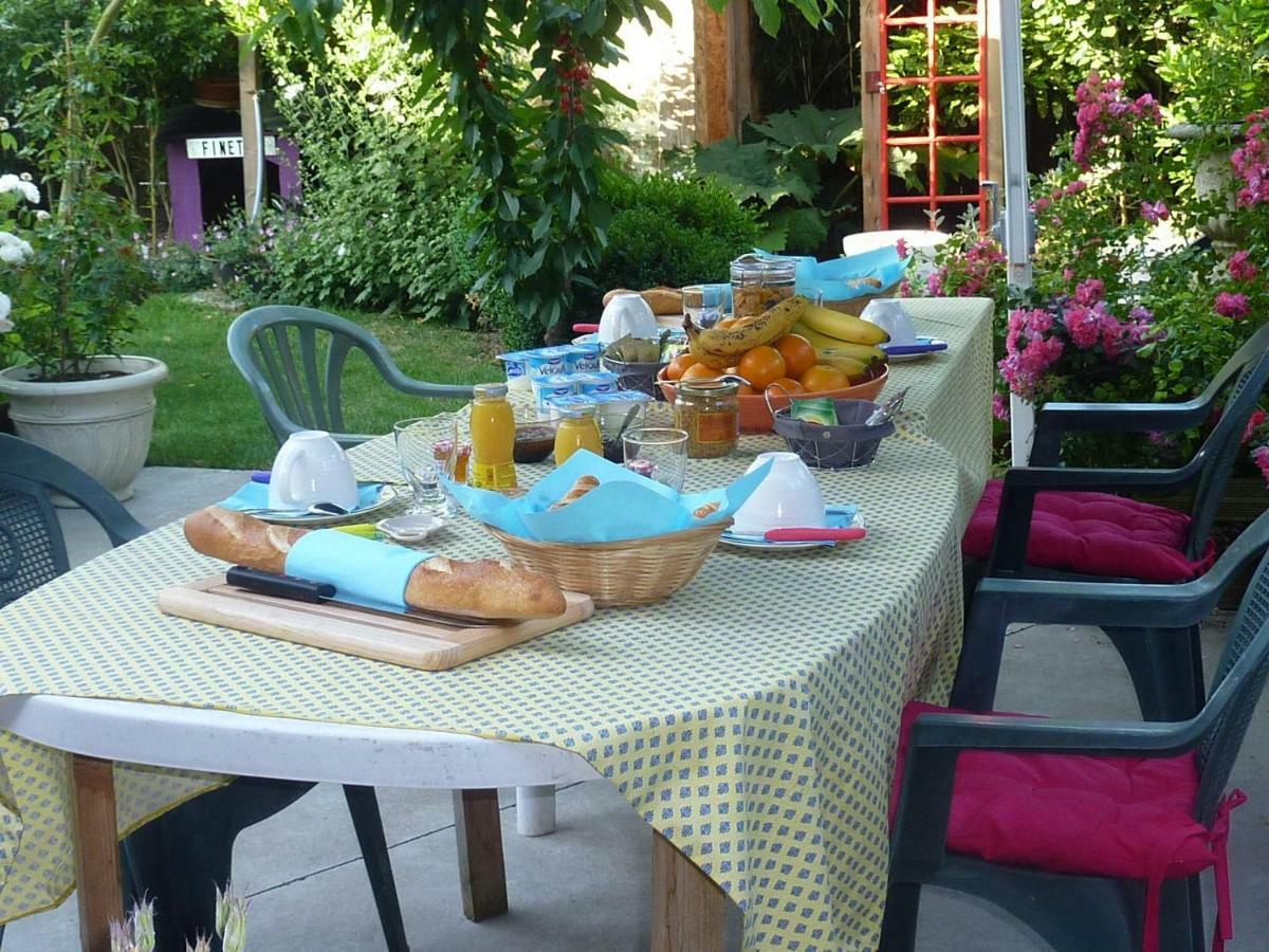 Le Patio D'Eric B&B Aubigny-au-Bac Kültér fotó